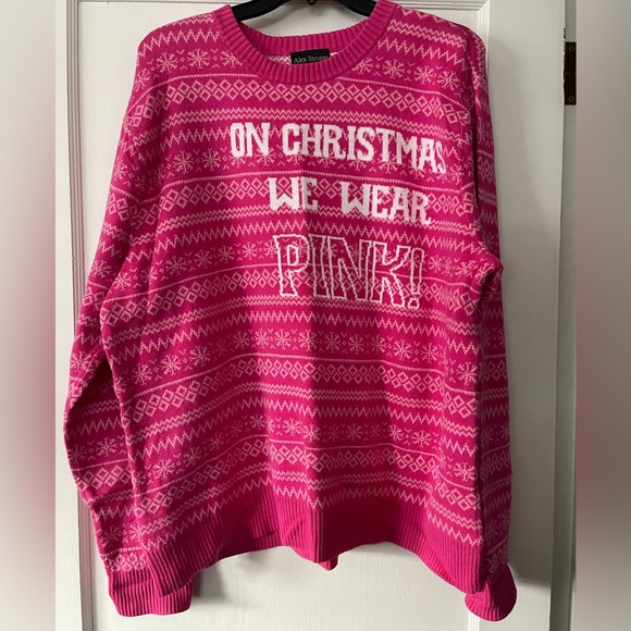 Christmas sweater, ugly or fun. - Picture 1 of 3